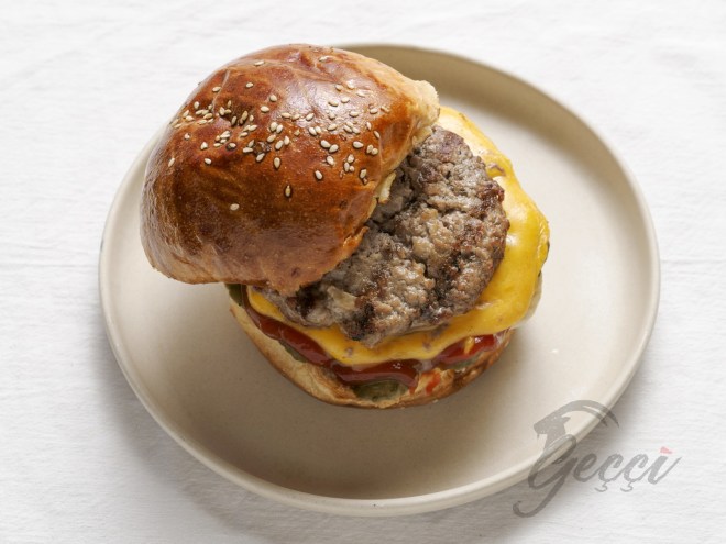 Pişmiş Hamburger